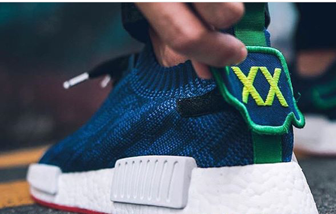 Kaws x nmd shop